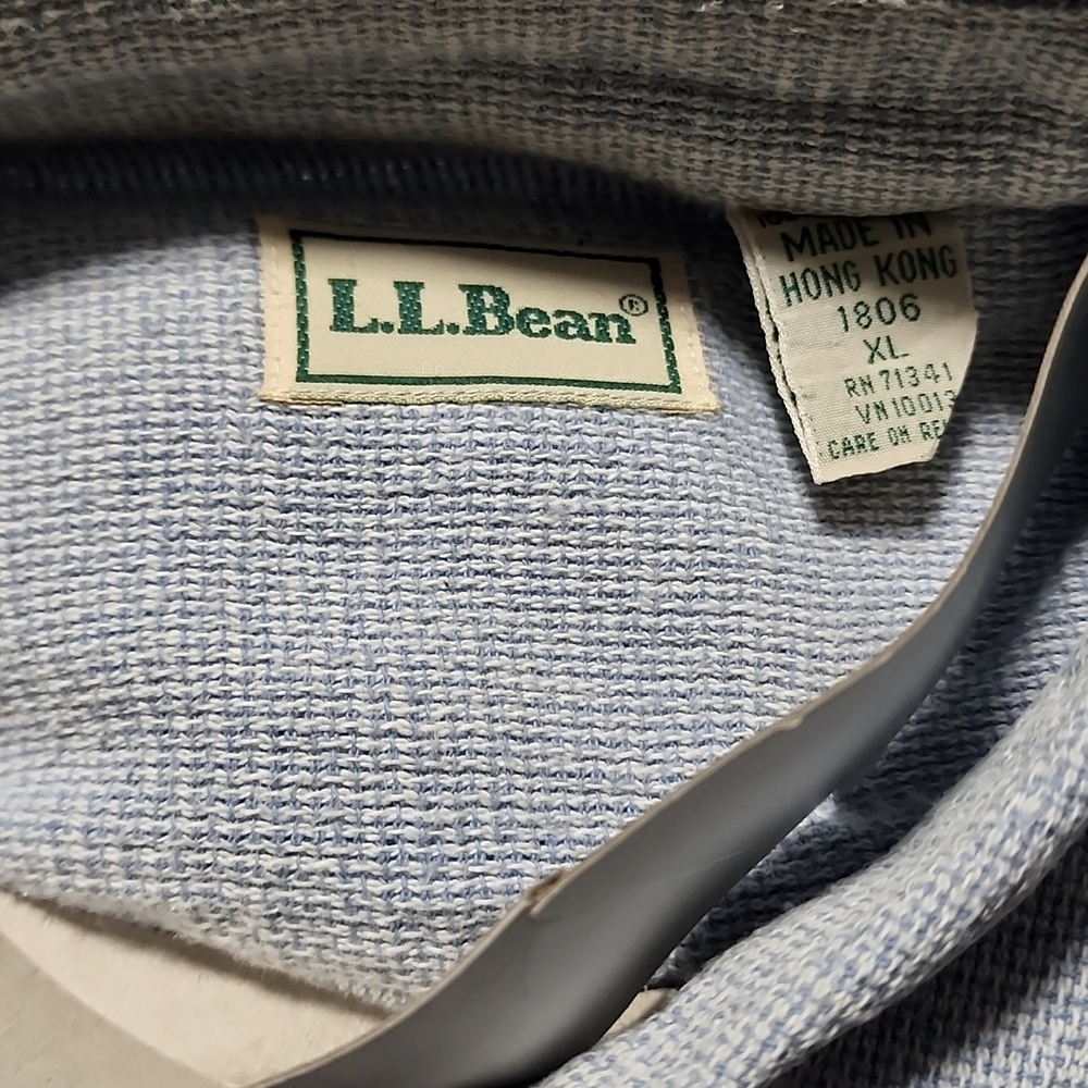 Mens L.L. Bean Button Down shirt
